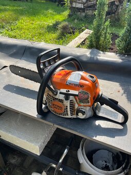 Prodám pilu Stihl 211 - 2