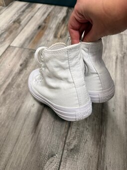 Dámské tenisky Converse Chuck Taylor All Star vel. 36 - 2