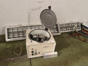 Zářívková světla , hadice, kahan,atd - 2