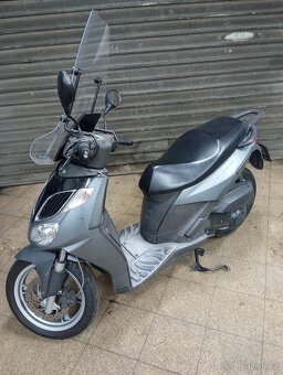 Aprilia sportcity 125 - 2