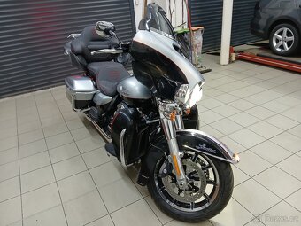 HARLEY DAVIDSON ELECTRA GLIDE - 2