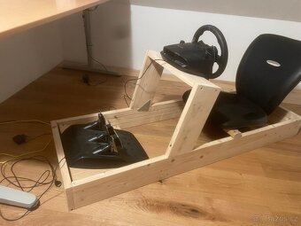 Herní kokpit logitech  domácí výroba - 2