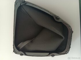 Manžeta řadící páky BMW e9x, E8x - 2