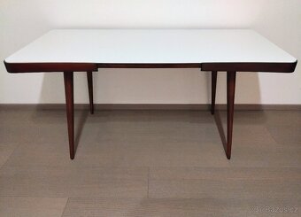 Konferenční stolek Jiroutek - 2