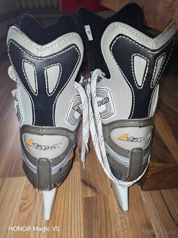 Pánské brusle 43 - 2