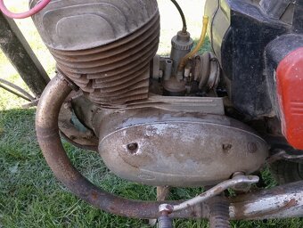 Jawa 250 Panelka díly - 2