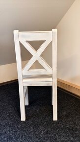 Masivní židle v patině - 2