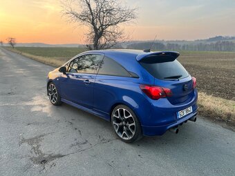 Opel Corsa OPC Performance - 2