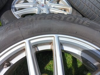 Alu kola 17", pneu zimní 215/55 R17 - 2