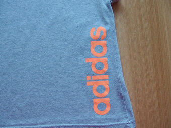 Značkové triko / tričko zn. Adidas v. 152 - SUPER STAV - 2