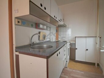 Prodej bytu 2+kk, 41 m2, Louny., ev.č. 00641 - 2