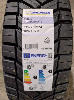 MICHELIN AGILIS CROSSCLIMATE 215/70 R15C - 2