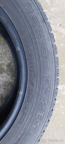 Nokian 235/55/18 - 2