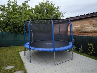 Trampolína - 2