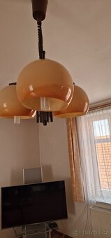 Prodej lampy a lustru - 2