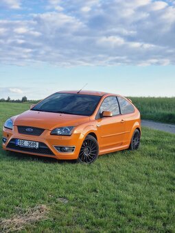 Ford Focus st 220 - 2