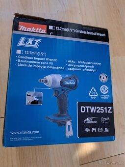 Aku rázový utahovák Makita DTW251Z , 1/2" - 2