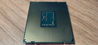 Intel Xeon E5-2690 v3 2.60GHz - 2