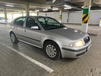 SKODA OCTAVIA TOUR 1.6 SR - 2