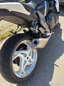 Honda CB1000R 2008 cerstve po servisu - 2