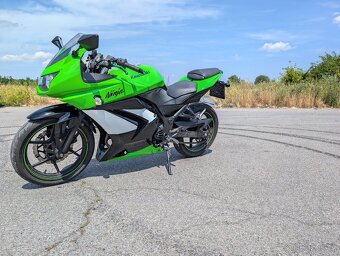 KAWASAKI Ninja 250R - 2
