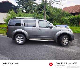 Nissan Pathfinder 2.5 dCi 126kW 4x4, 7 míst, - 2