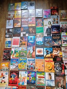 Prodám 206 kusů DVD - různé žánry - 2