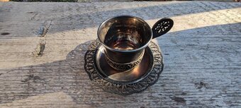 Alpaka - hrníček s talířkem - 2