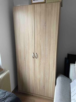 OBÝVACÍ STĚNA + SKŘÍŇ - 2