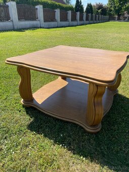 Masivní konferenční stůl - 2