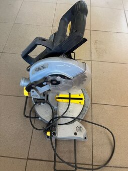 Kapovací pila CMI C - KGS 210 - 2