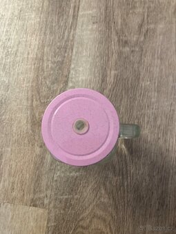 Sklenice s vickem - 2