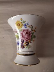 Vazicka (royal Dux ) - 2