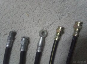 Brzdové hadice na Škoda 120 - 2