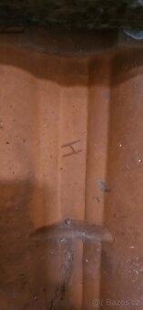 Prodám pálenou střešní tašku - 2