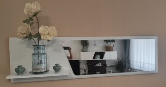 Prodám zrcadlo s poličkou - 2