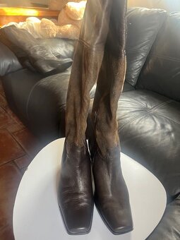 Hnědé, kožené boty In Solia - 2