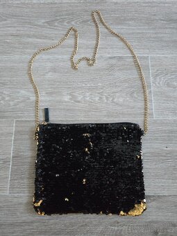 Pěkné kabelka s měnícími flitry černozlatá - 2
