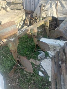 Pluh 3 radliční - 2