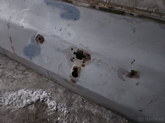 Volha 2402 víko kufru, volat - 2