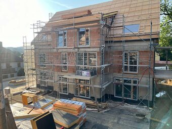 Zkušená brigáda odborníků - 2