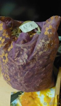 Loupané vlašské ořechy - 2