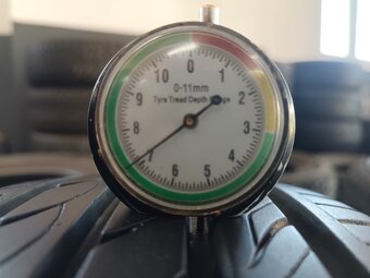 195/60 R15 DELINTE (0117) - 2