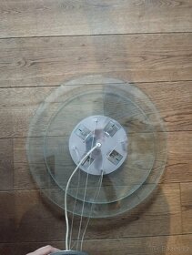 Skleněný lustr - 2