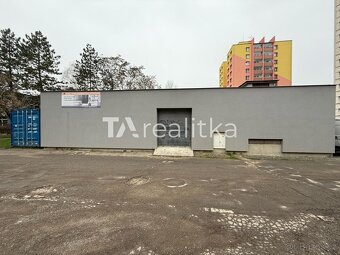 Pronájem komerční Obchodní prostory, 400㎡ Orlová 73514 - 2