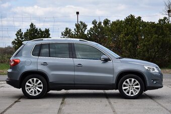 Volkswagen Tiguan 2.0 TDi 4MOTION,XENON,KŮŽE,TEMP,PANORAMA - 2