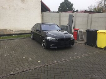 BMW 550i - 2