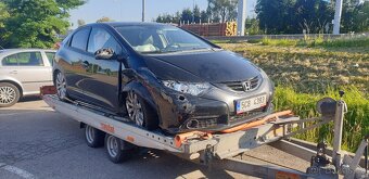 Honda Civic 9g rv.2012 5D a TOURER na náhradní díly - 2