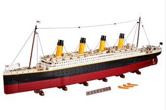 Lego Titanic - 2