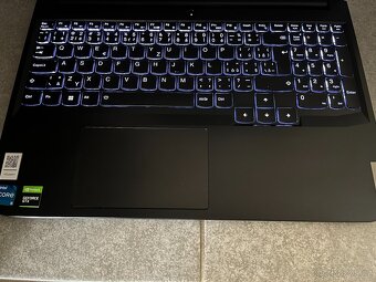 HERNÍ Lenovo 11320H-15.6" FHD-RAM 16GB-GTX 1650 GDDR6 - 2
